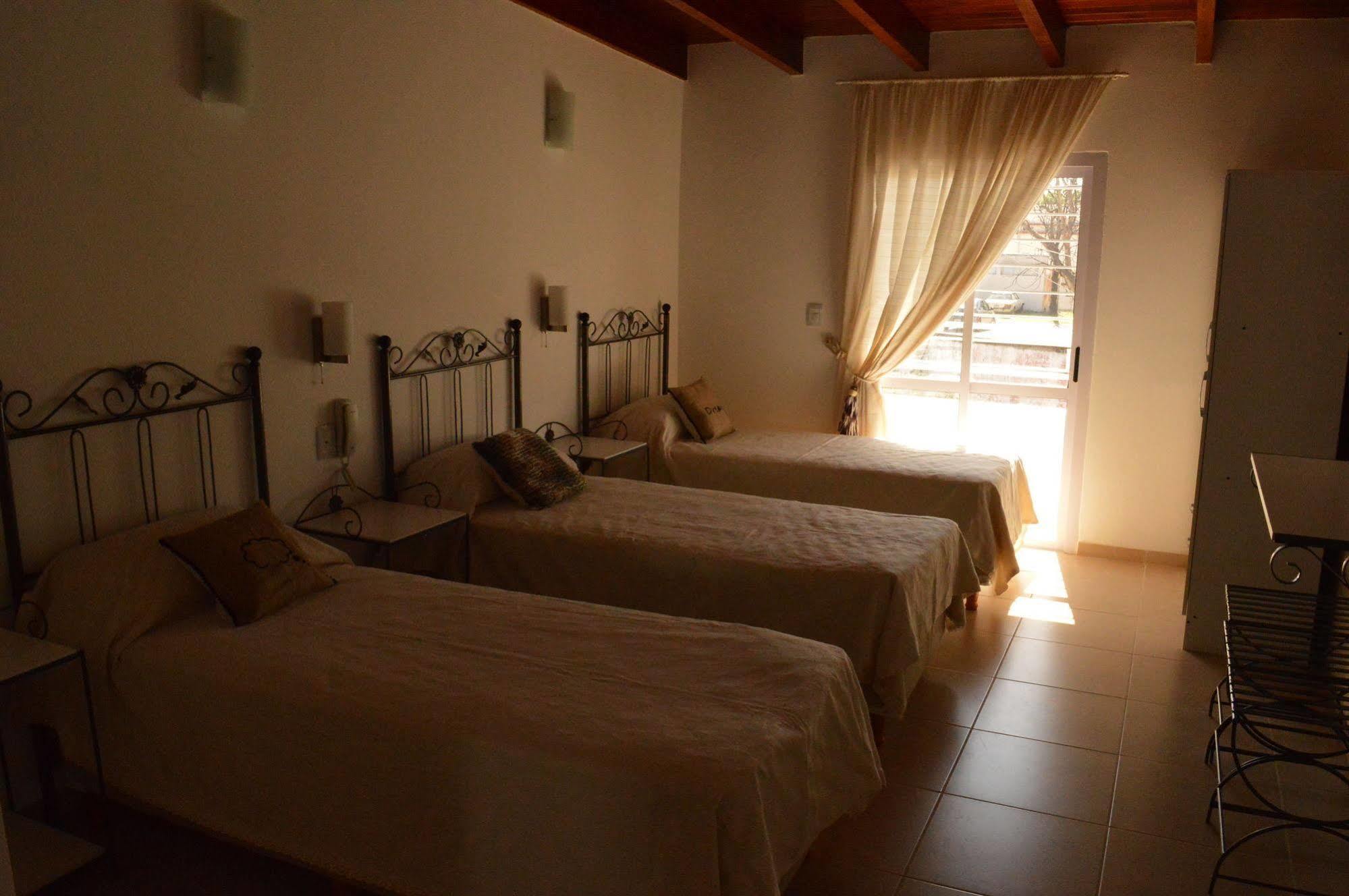 Faro Del Parque Hotel คอร์โดบา ภายนอก รูปภาพ